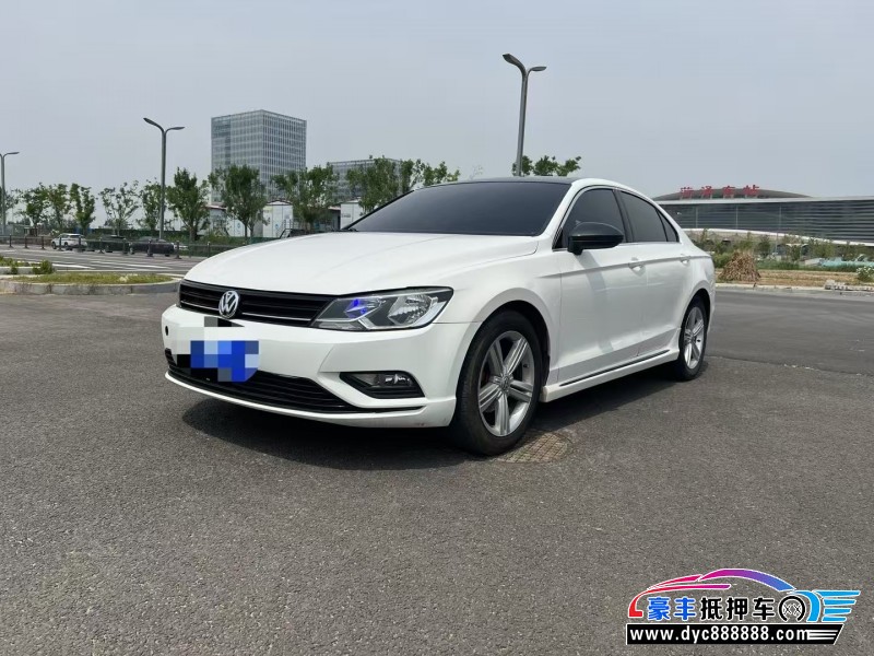 16年大众凌渡轿车抵押车出售