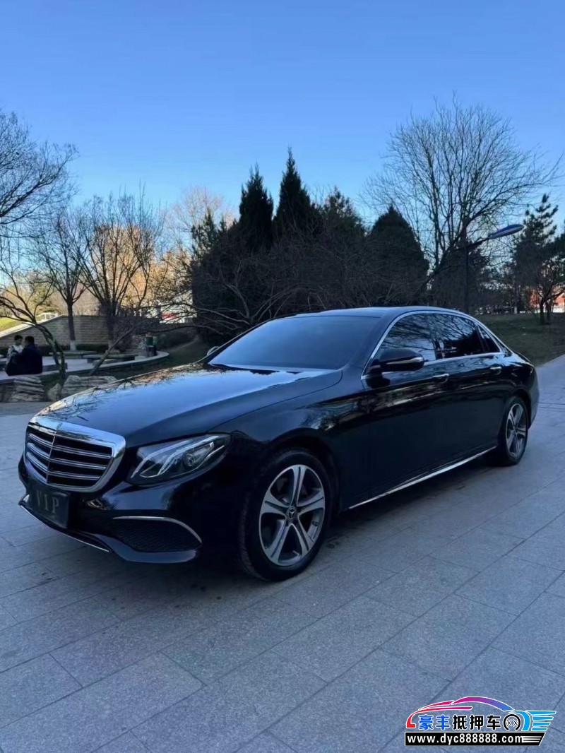 20年奔驰E轿车抵押车出售