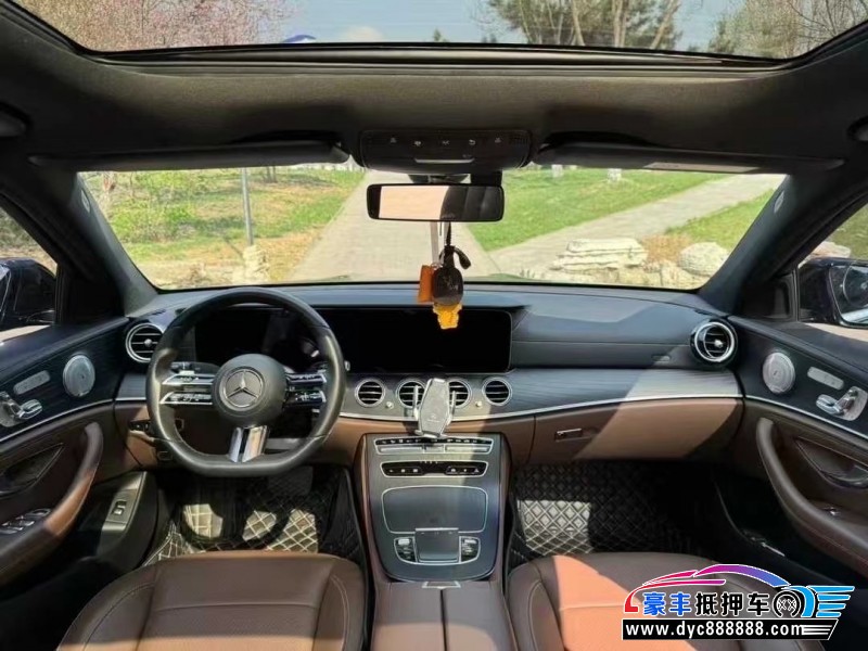 21年奔驰E轿车抵押车出售