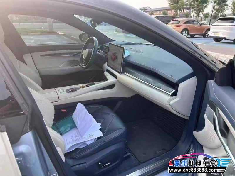 23年极氪001轿车抵押车出售