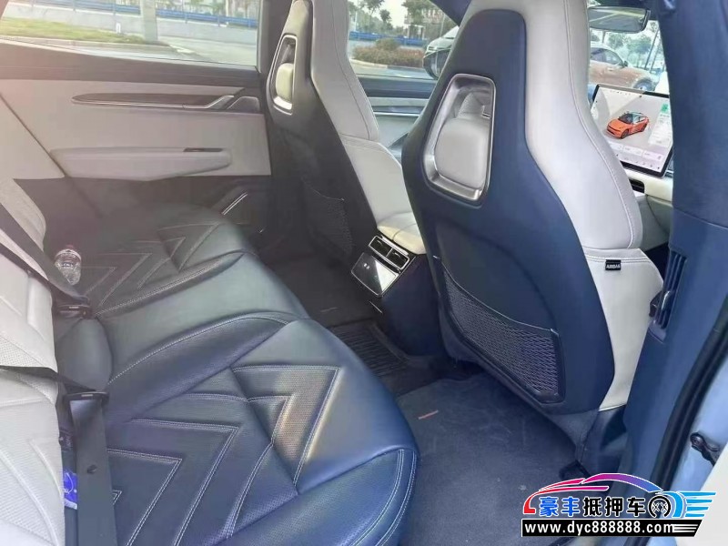 23年极氪001轿车抵押车出售