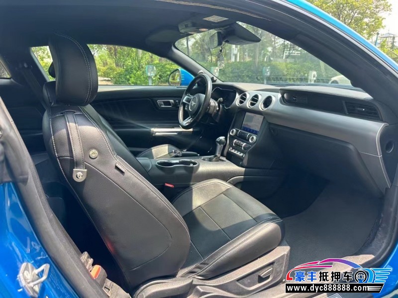 20年福特野马轿车抵押车出售