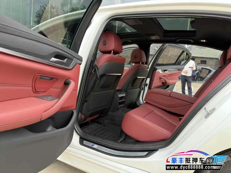 23年宝马5系轿车抵押车出售