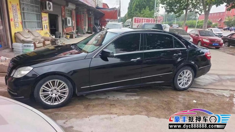 12年奔驰E轿车抵押车出售