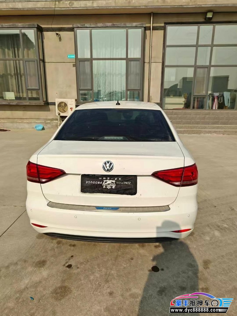 22年大众朗逸轿车抵押车出售