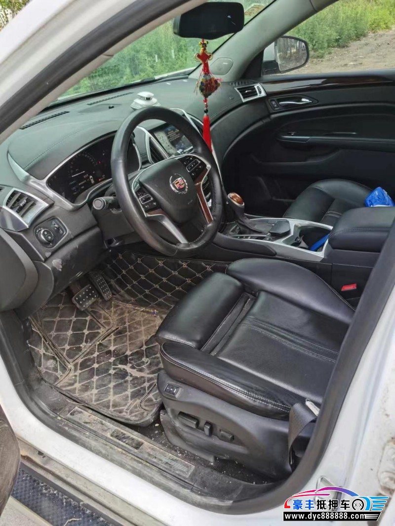 15年凯迪拉克SRX轿车抵押车出售