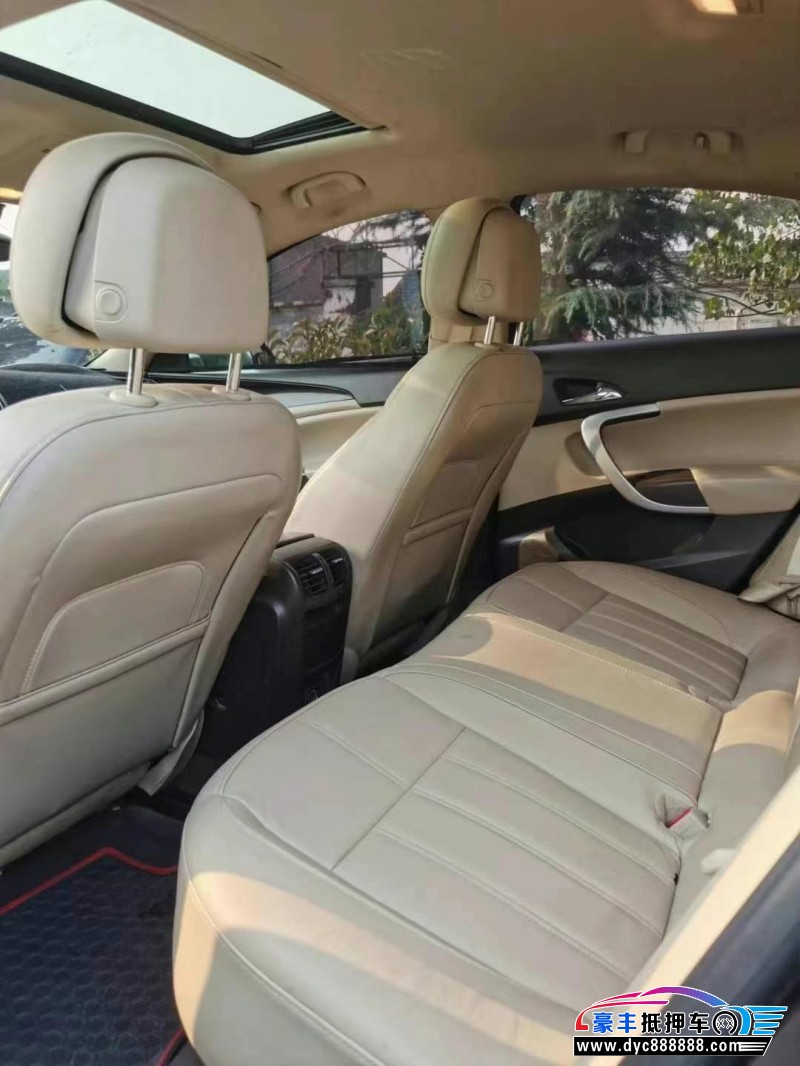 14年别克君威轿车抵押车出售