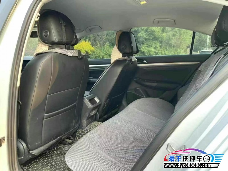 21年大众宝来轿车抵押车出售