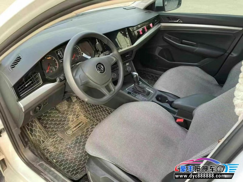 21年大众宝来轿车抵押车出售