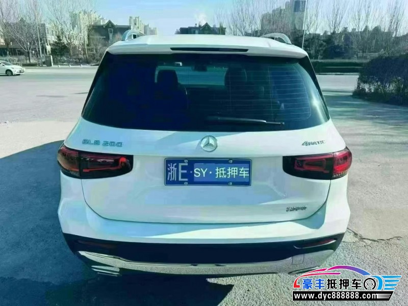 22年奔驰GLB轿车抵押车出售