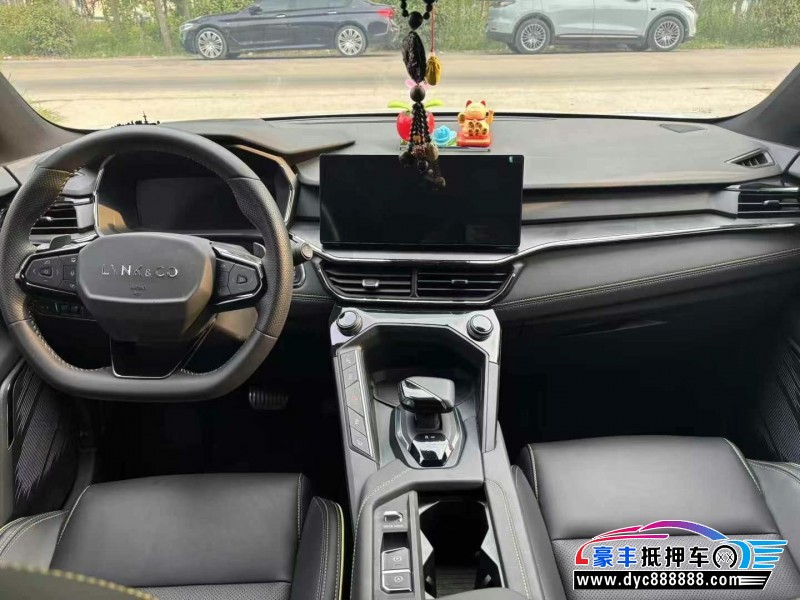 24年领克06轿车抵押车出售