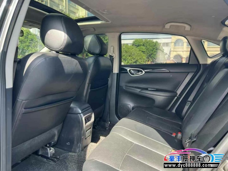 18年日产轩逸轿车抵押车出售