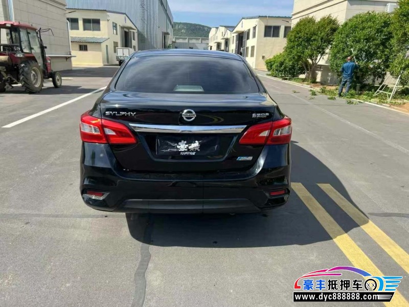 18年日产轩逸轿车抵押车出售