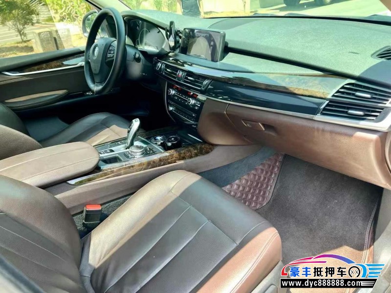 16年宝马X5轿车抵押车出售