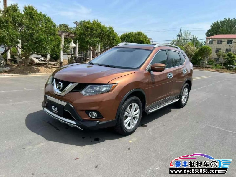 17年日产奇骏轿车抵押车出售