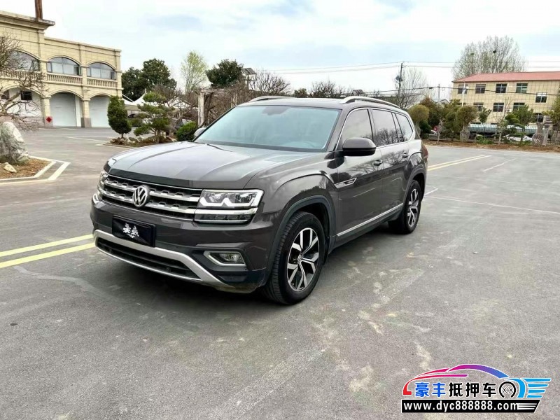 18年大众途昂轿车抵押车出售