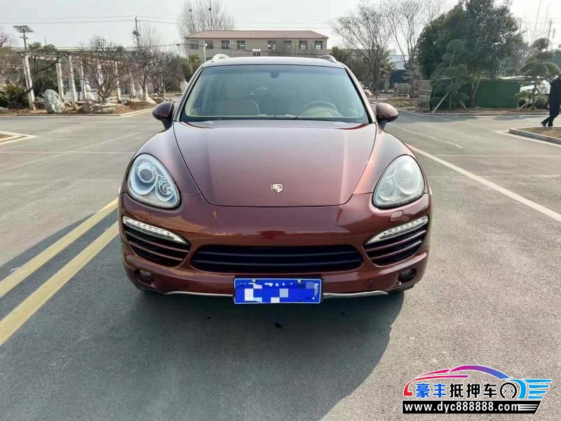 13年保时捷卡宴轿车抵押车出售