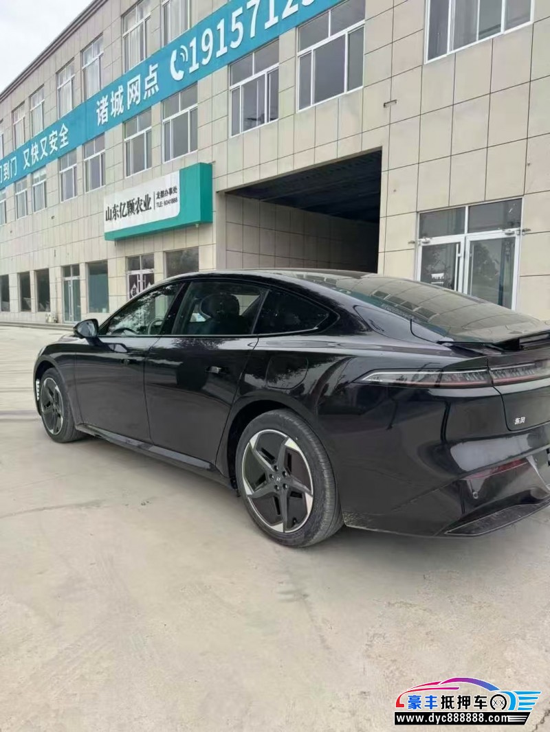 25年东风奕派007轿车抵押车出售