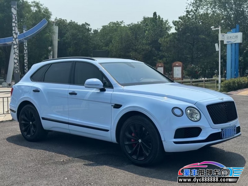 18年宾利添越轿车抵押车出售