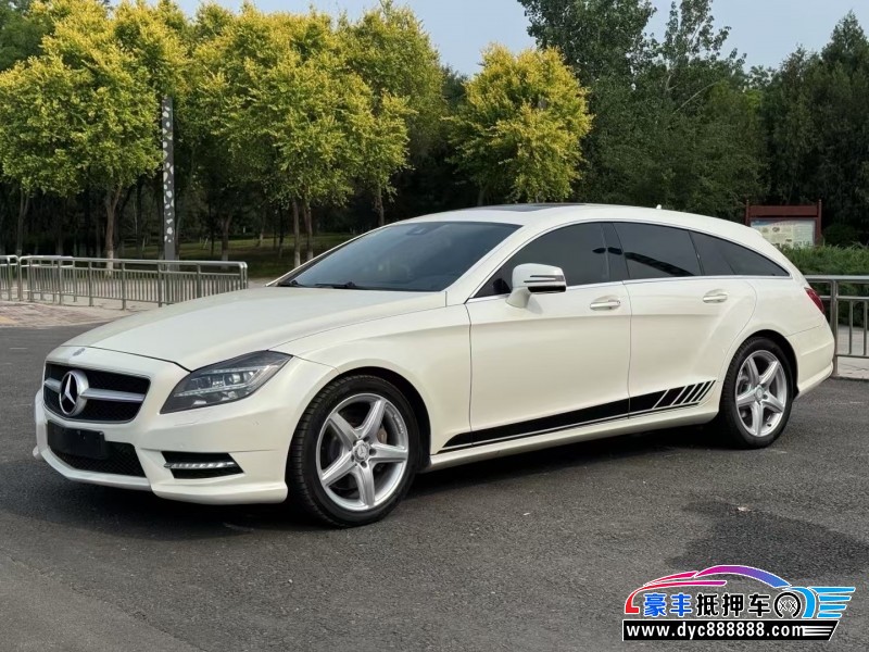 14年奔驰CLS轿车抵押车出售