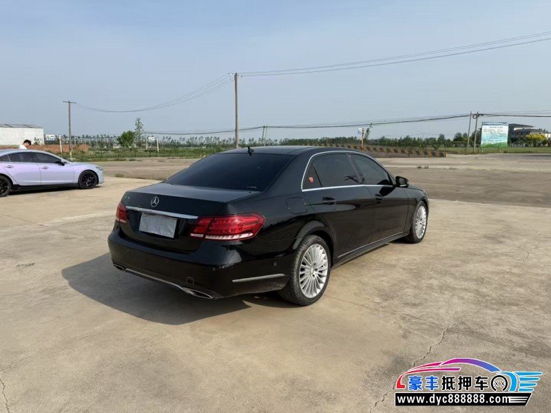 16年奔驰E轿车抵押车出售