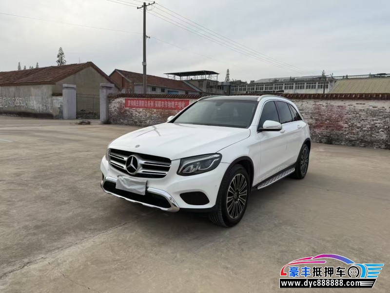 19年奔驰GLC轿车抵押车出售