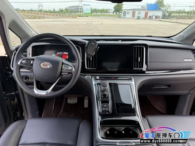 22年传祺M8轿车抵押车出售