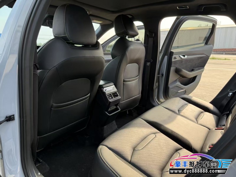 23年吉利星瑞轿车抵押车出售