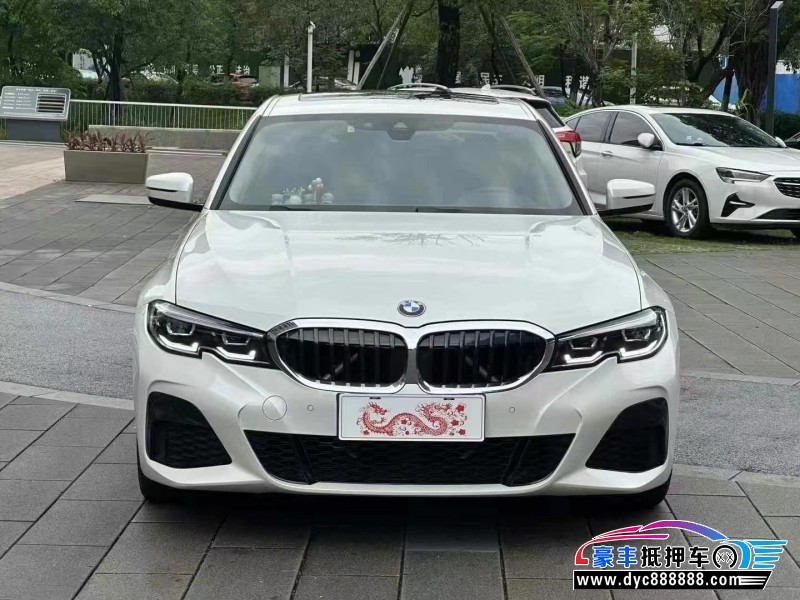 20年宝马3系轿车抵押车出售