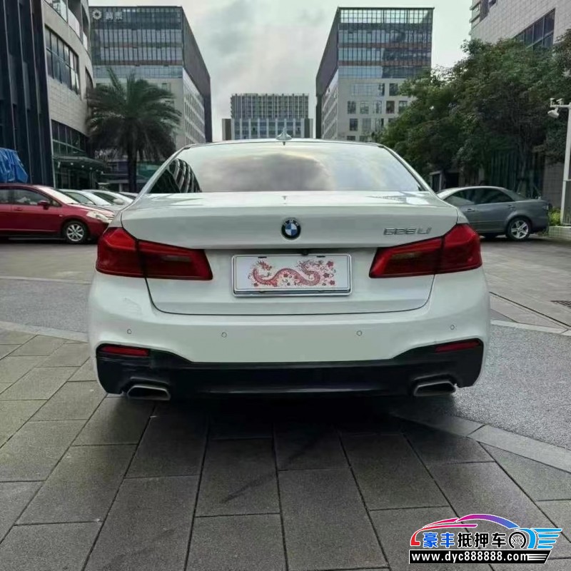 20年宝马5系轿车抵押车出售