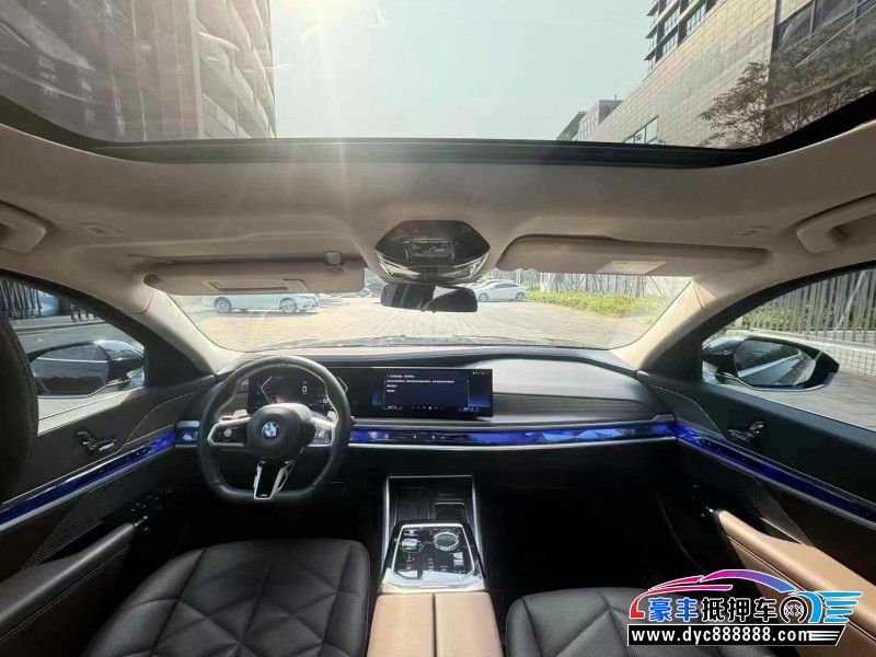 23年宝马7系轿车抵押车出售