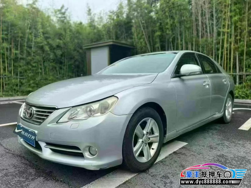 12年丰田锐志轿车抵押车出售