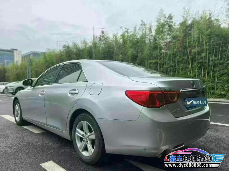 12年丰田锐志轿车抵押车出售