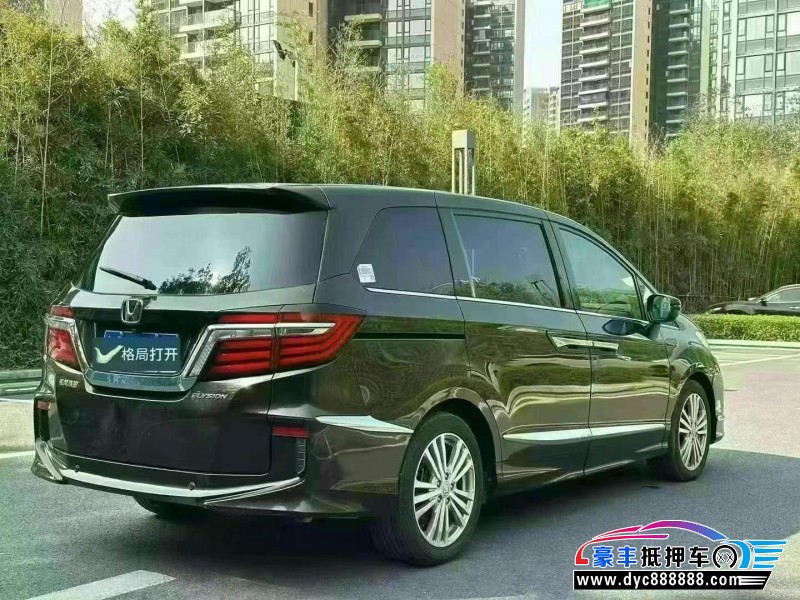 20年本田艾力绅轿车抵押车出售