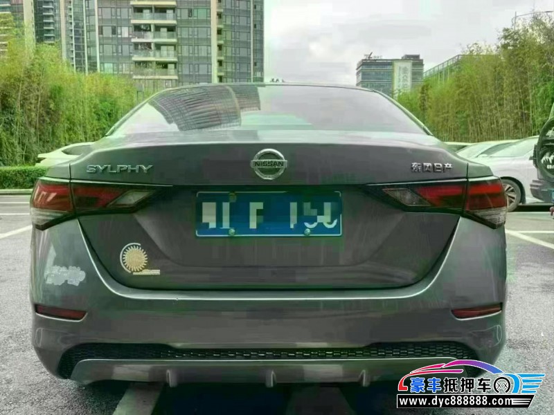 21年日产轩逸轿车抵押车出售