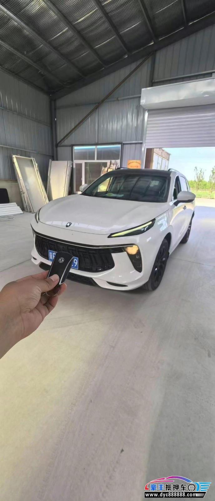 22年东风风行T5轿车抵押车出售