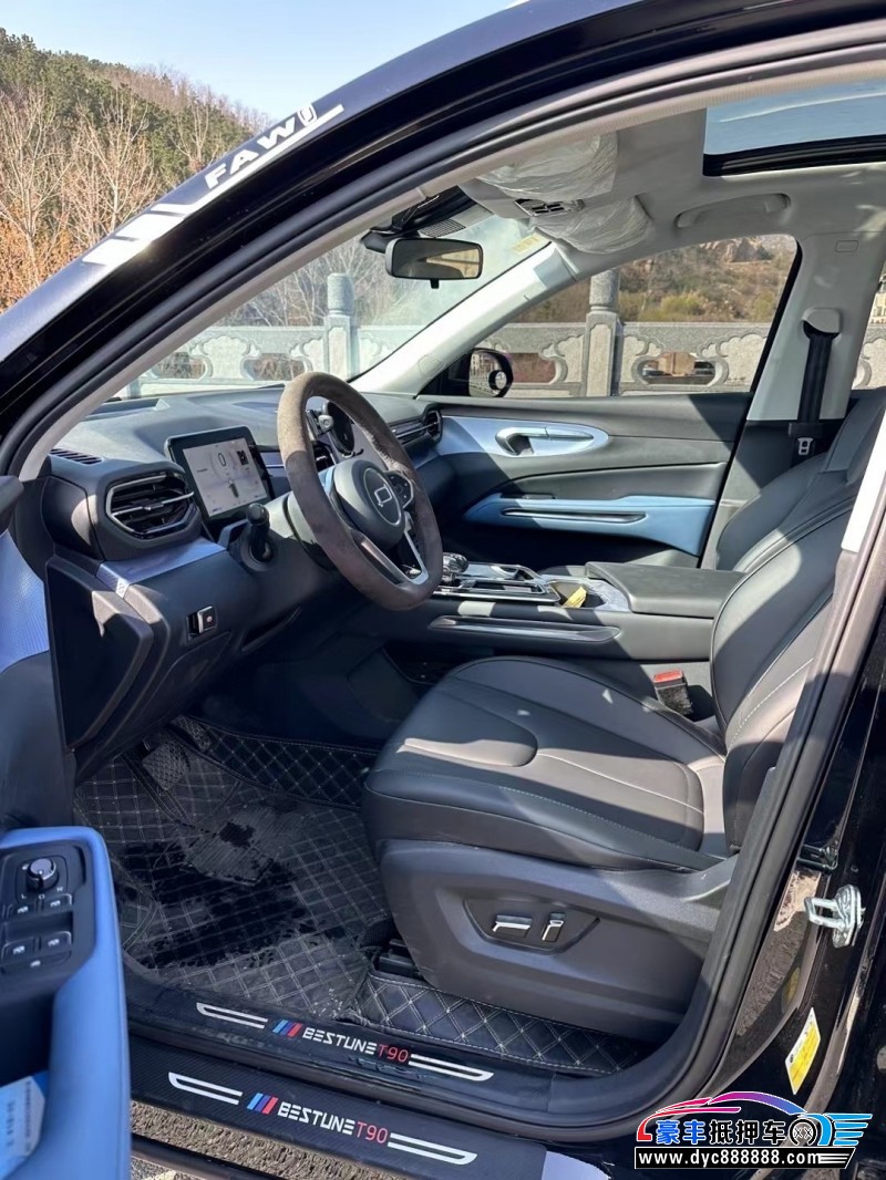 24年奔腾T90轿车抵押车出售