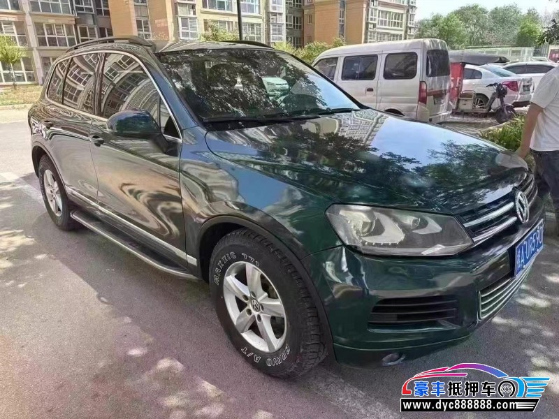 13年大众途锐SUV抵押车出售