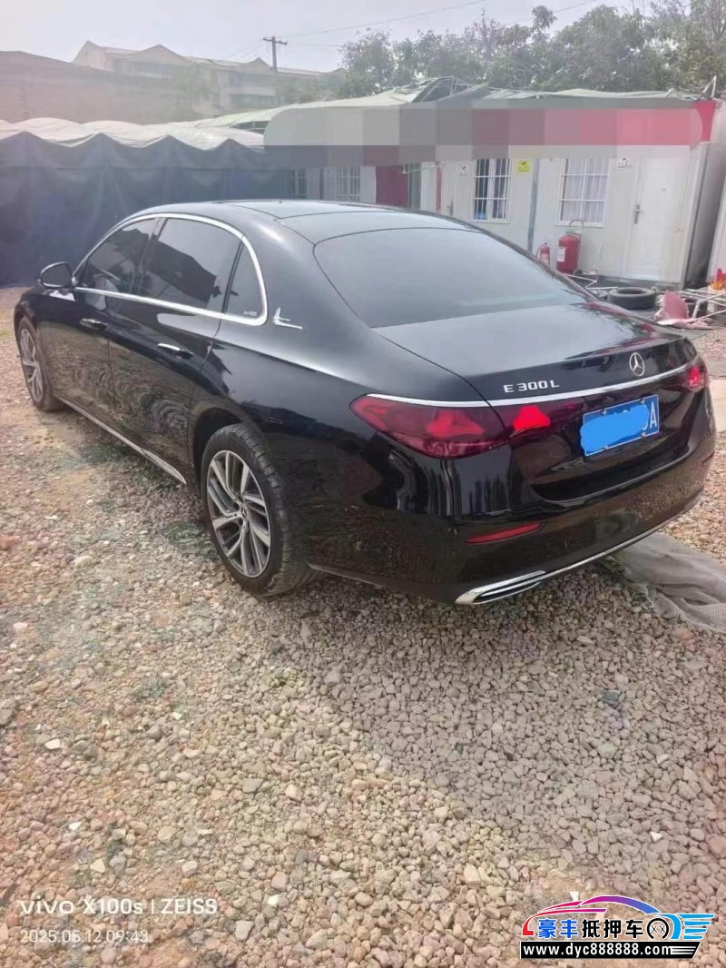 24年奔驰E轿车抵押车出售