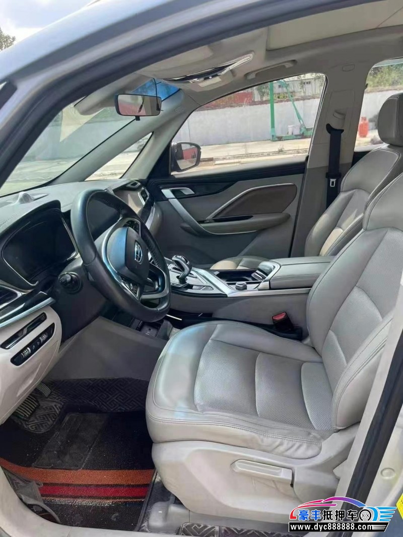 20年吉利嘉际轿车抵押车出售