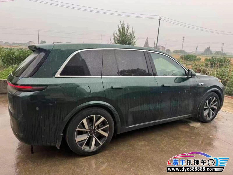 23年理想L8SUV抵押车出售