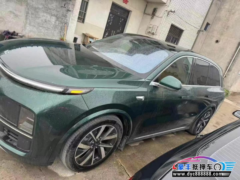 23年理想L8SUV抵押车出售