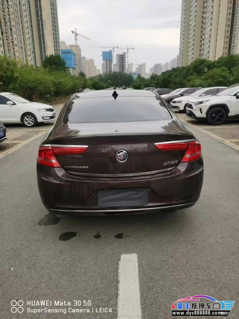 17年别克君越轿车抵押车出售