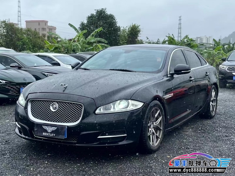 13年捷豹XJL轿车抵押车出售