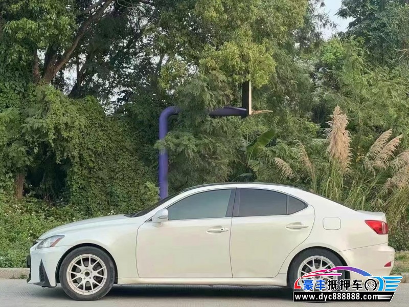 11年雷克萨斯IS轿车抵押车出售