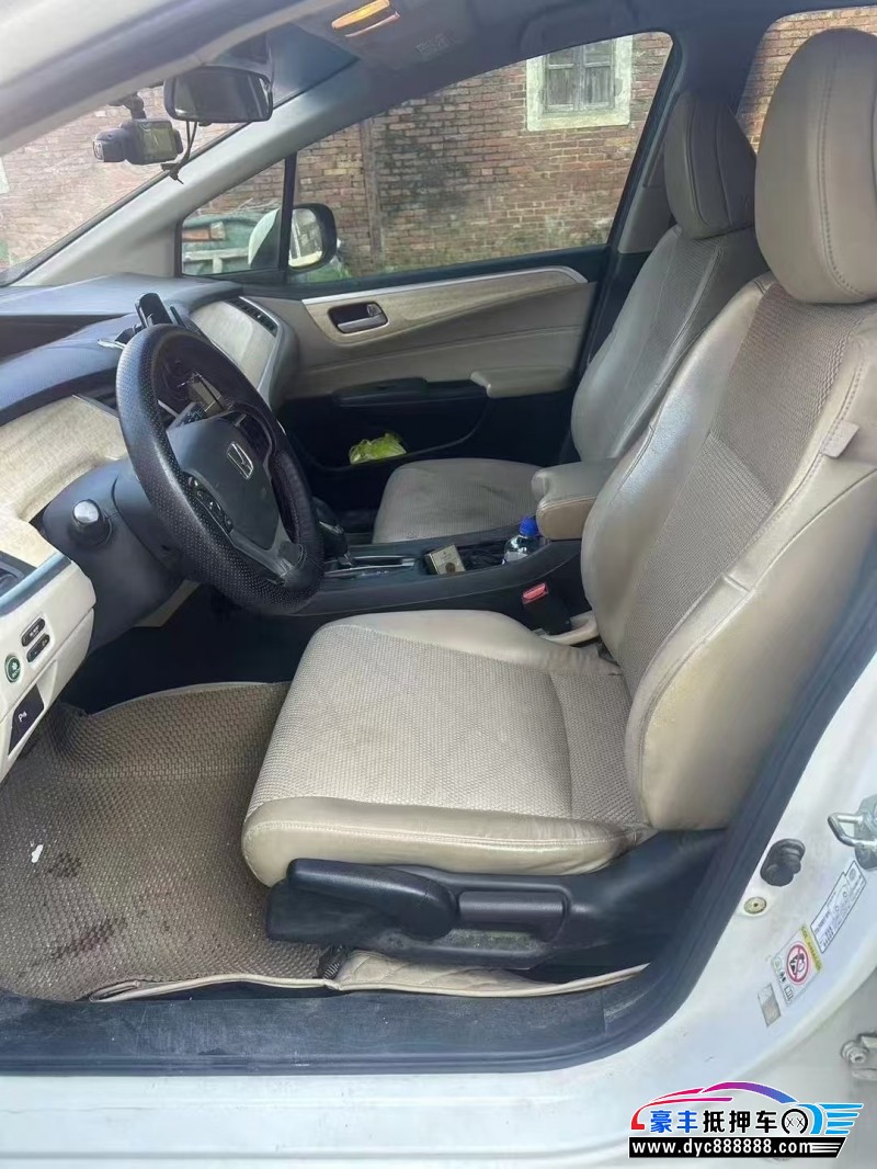 14年本田杰德轿车抵押车出售