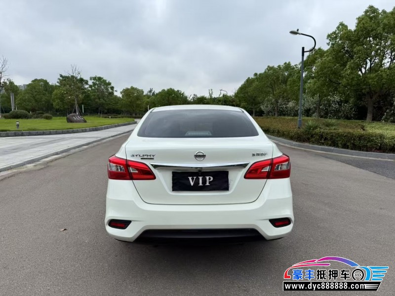 24年日产轩逸轿车抵押车出售