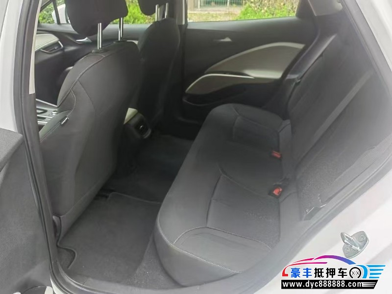 23年别克微蓝轿车抵押车出售