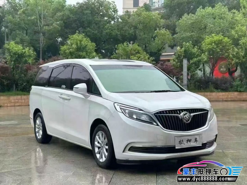 17年别克GL8轿车抵押车出售