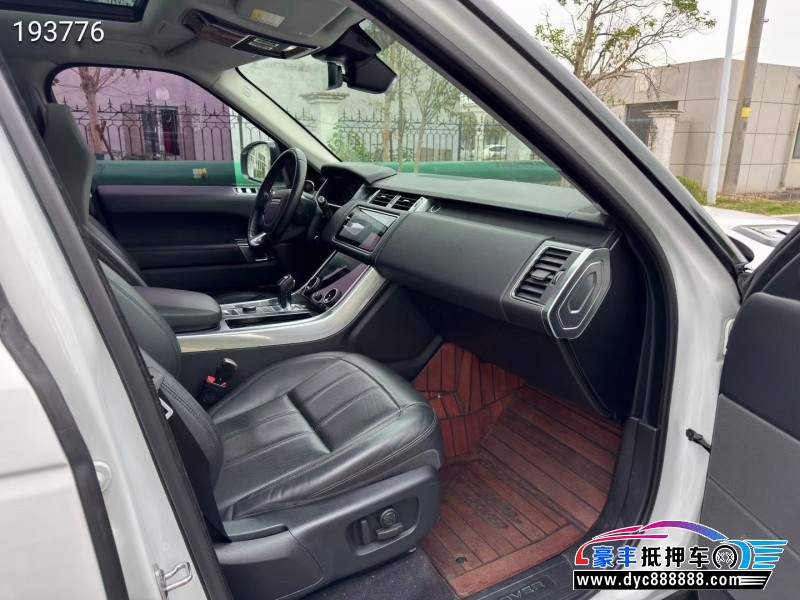 20年路虎揽胜运动轿车抵押车出售